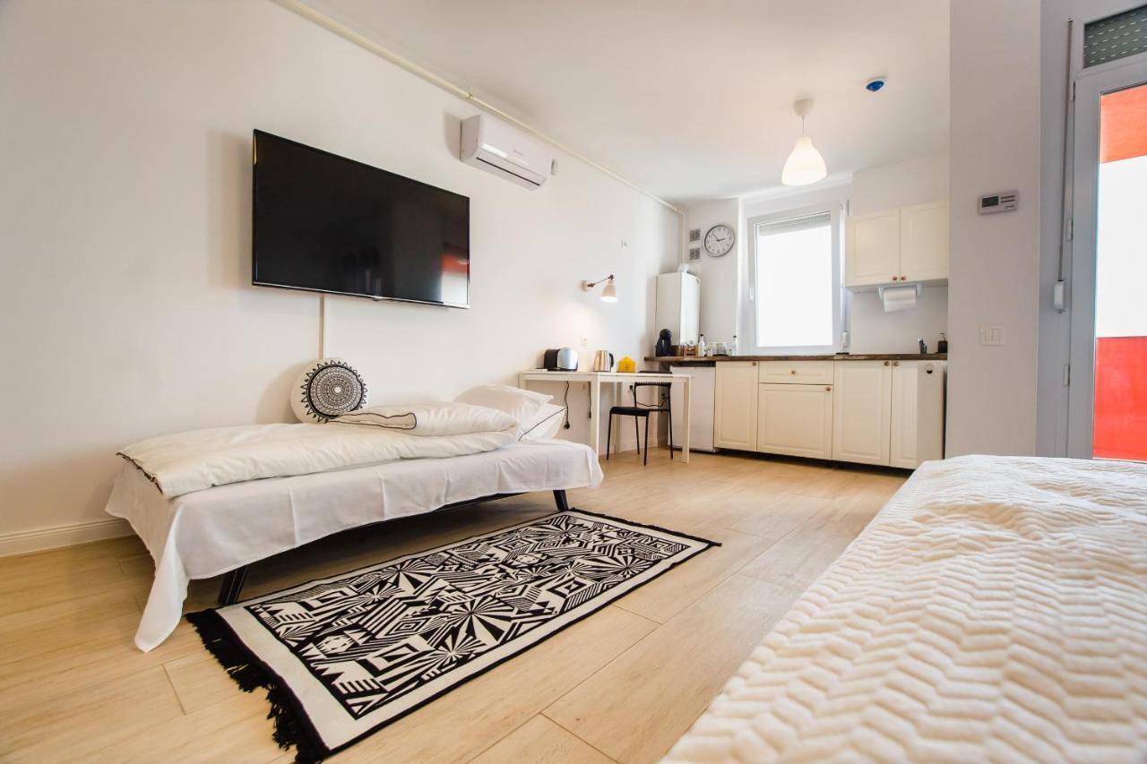 Apartament Fresh Studio In Central Oradea Zewnętrze zdjęcie